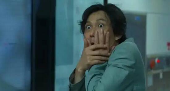 痴迷于《鱿鱼游戏》？我们为什么会如此热衷于看着人类遭受折磨呢？