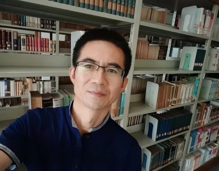 赤子长歌动地哀——房舫诗词选