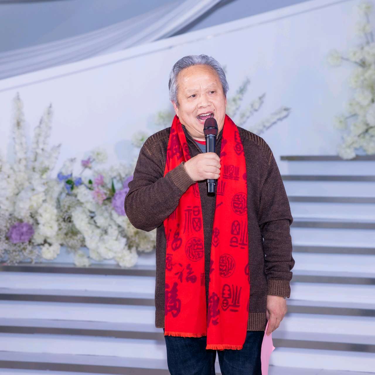 束有春稽古润今