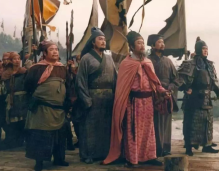 其实《水浒传》中根本没有忠义，唯一看清的只有他