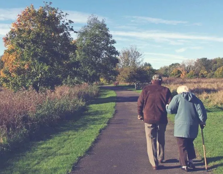清華教授寧向東：未富先老很可怕，即將到來的一場危機