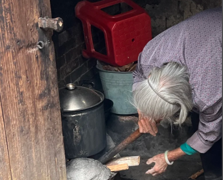 陳璐 | 農(nóng)村高齡老人養(yǎng)老之困，不僅是經(jīng)濟(jì)問題，更是組織問題